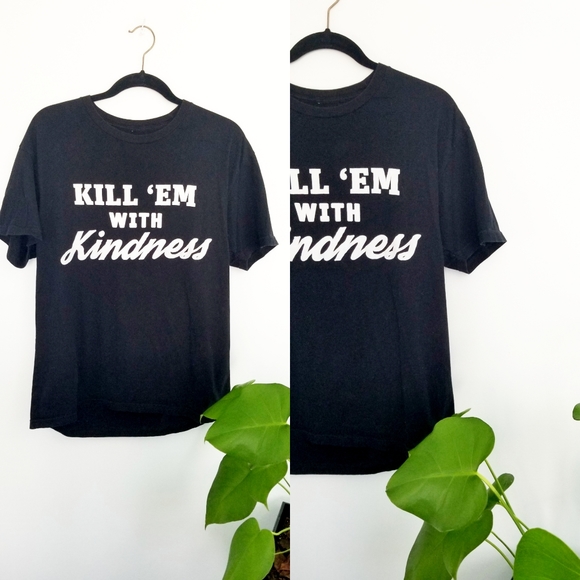 Mean Folk》 Kill 'em With Kindness Black Tee - Picture 1 of 3